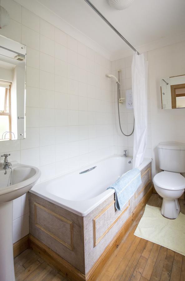 Woodcroft Cottage Эр Экстерьер фото
